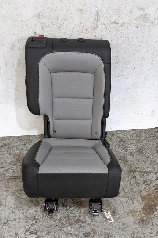 Rear Right Seat 2020 Chevrolet Equinox 84580704 2018 2019 2021