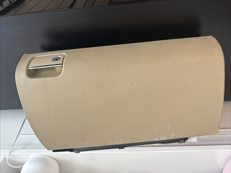 06-12 Mercedes X164 GL450 ML350 ML450 Dashboard Dash Glovebox Beige OEM