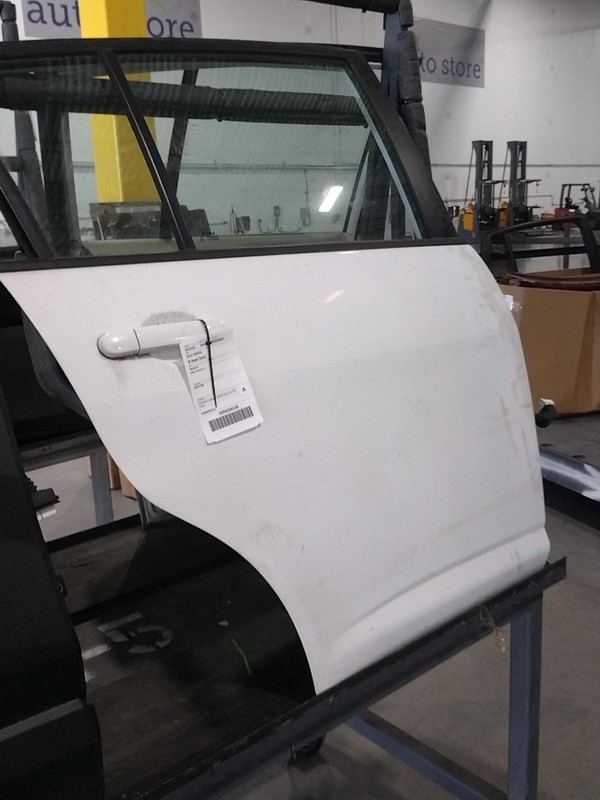 2012 Nissan Versa Rear Right Door White OEM 289671 70K Miles