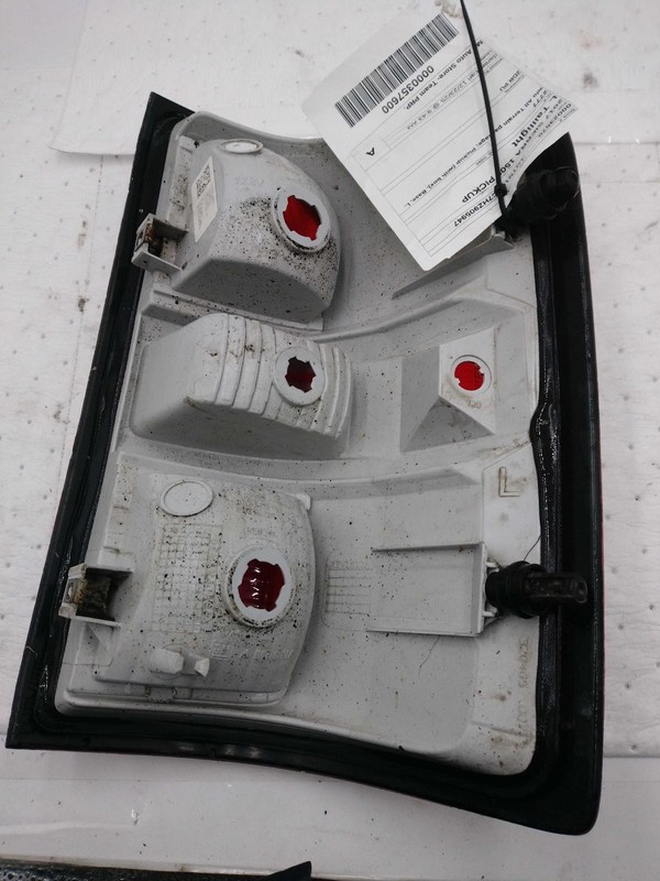 Used Left Tail Light Assembly fits: 2017 Gmc Sierra 1500 pickup Pickup with box