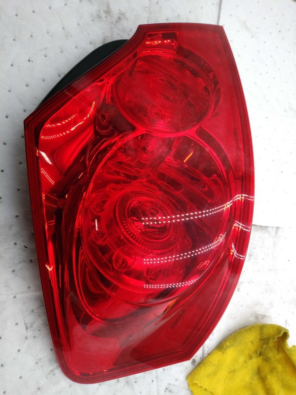 Used Left Tail Light Assembly fits: 2011 Infiniti G37 4 Dr Sdn lid mounted Left