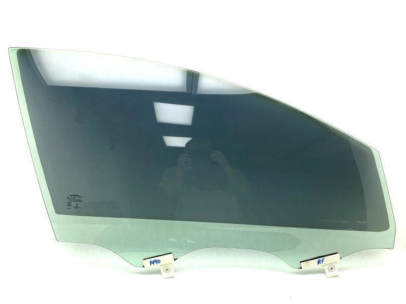 Right Front Door Window Glass Fits 2015-2017 Chrysler 200 81392 **NO SHIPPING***