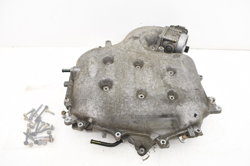 2005 Nissan 350Z VQ35DE Upper Lower Intake Plenum Set With Hardware OEM 68k KW59