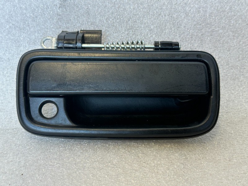 Toyota Tacoma, Front Right Exterior Handle With Chrome, 95-04, 69210-35030, OEM