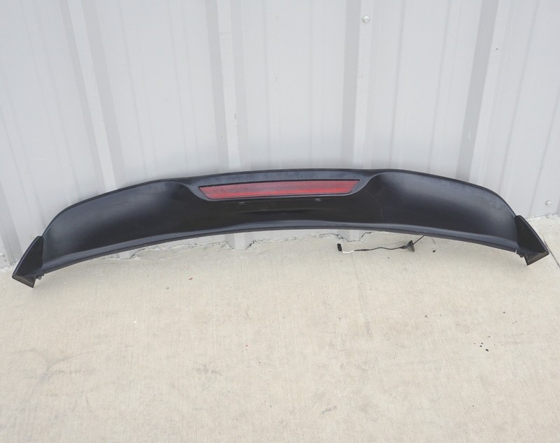 2011-2018 PORSCHE CAYENNE 958 REAR LIFTGATE TAILGATE SPOILER WING W BRAKE LIGHT