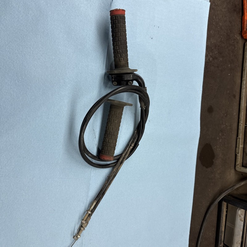 1984 - ? Yamaha TT600TT 600 Throttle Tube Throttle Assembly Cables, And Grips