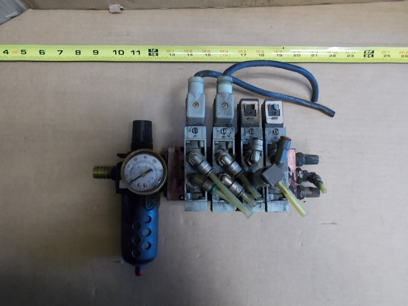 Numatics L22BA4520 Solenoid Valve Assembly w/ Regulator/Gauge*FREE SHIPPING*