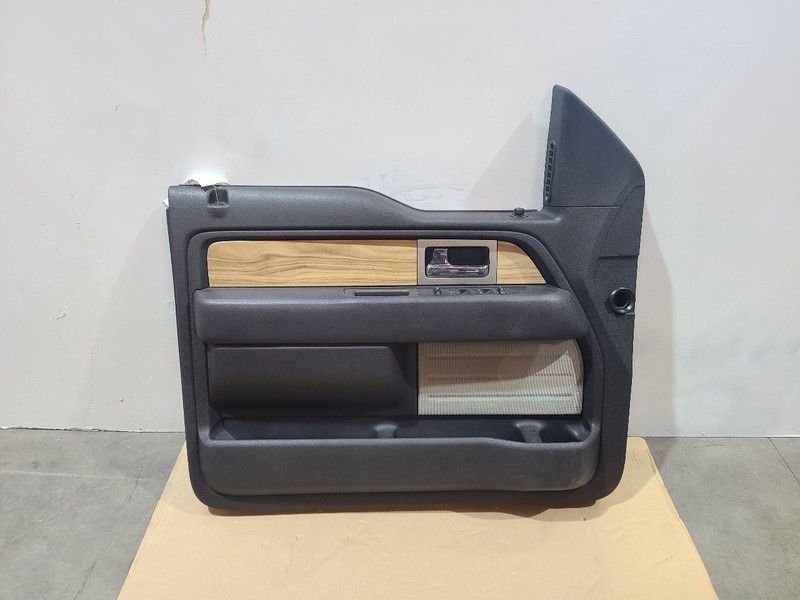 Driver Front Door Trim Panel Fits 2011 F150 588654