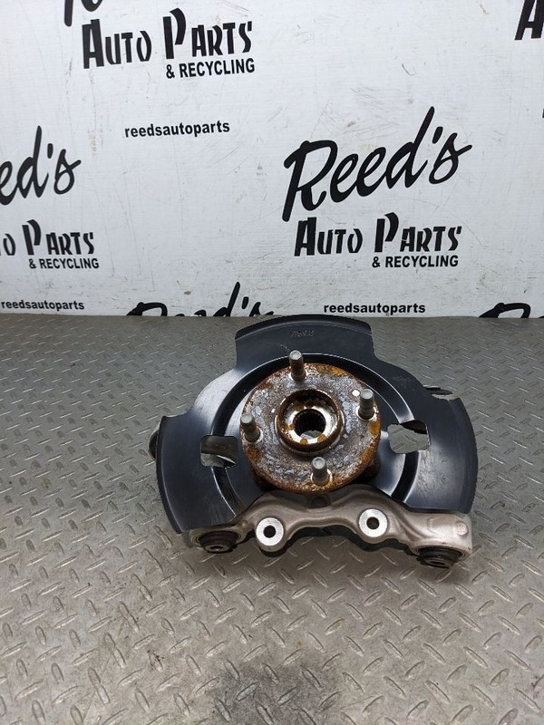 Passenger Right Rear Knuckle/Stub Fits 16-23 MAZDA MX-5 MIATA 1169173