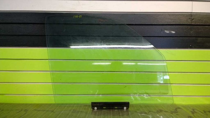 03 LIBERTY 3.7L SPORT PASSENGER RIGHT FRONT WINDOW DOOR GLASS OEM 1340-23