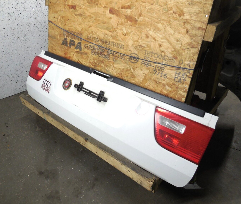 2004 2005 2006 BMW X5 Lower Lift Tail Gate OEM