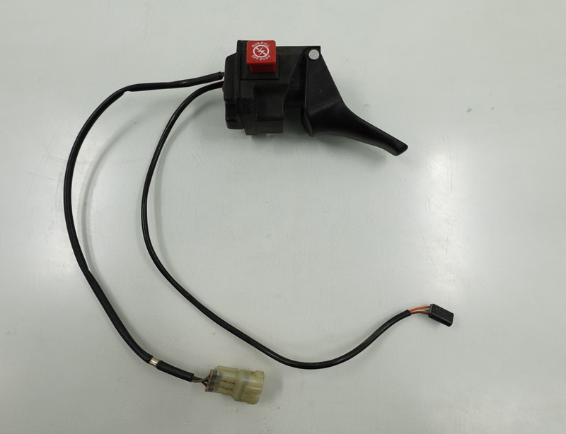 2007 Polaris Dragon RMK 700 OEM Throttle Block w/ Lever & Kill Switch