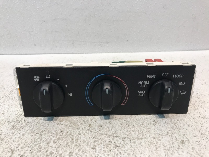 98-11 Grand Marquis AC Switch Temperature Climate Control OEM XW7H-19C733-AA