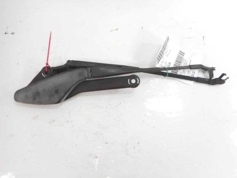 03 2003 Mercedes Benz S500 Left & Right Windshield Wiper Arm Set Pair OEM