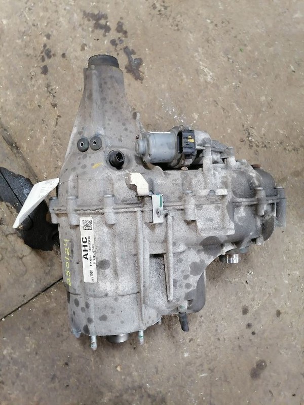 Transfer Case Transfer Case Opt Nqh ID AY6 Fits 09-20 SUBURBAN 1500 1566335
