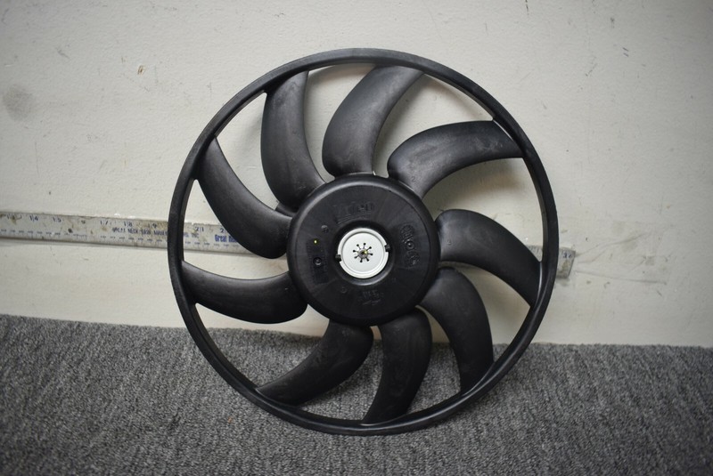 2009-2012 AUDI S5 ENGINE RADIATOR COOLING FAN FACTORY OEM