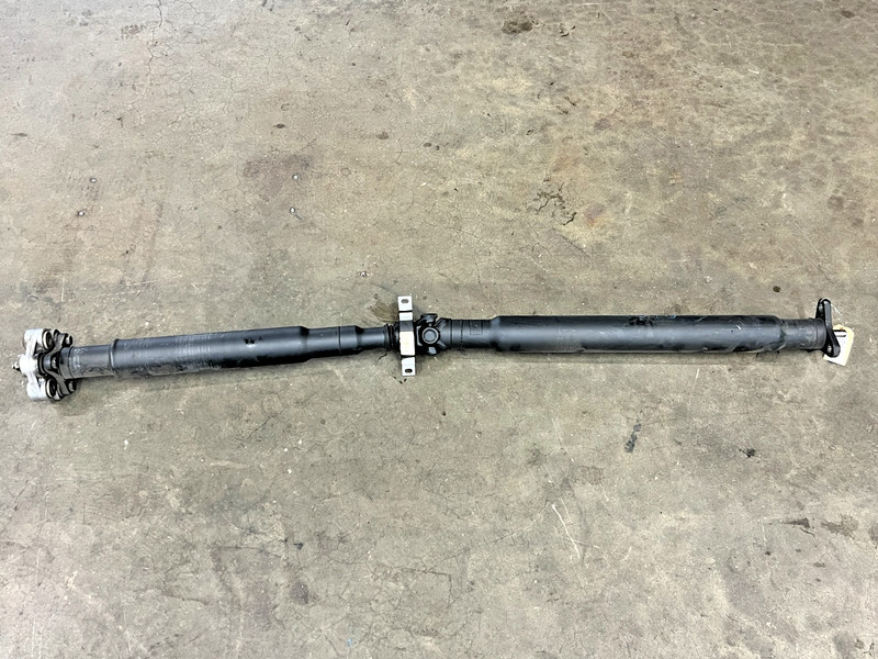 ⭐2012-2015 BMW 7-SERIES 4.4L V8 REAR DRIVESHAFT PROPELLER ASSEMBLY OEM LOT2676