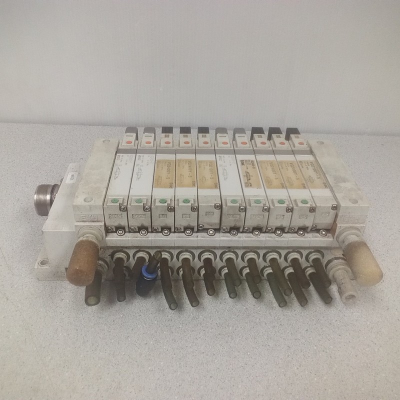 SMC Manifold Asmbly (2) VQ2100Y-5, (4) VQ2400Y-5, (4) VQ2400-51