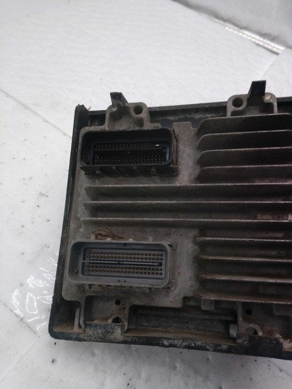 Used Engine Control Module (ECM) fits: 2009 Chevrolet Silverado 1500 pickup Elec