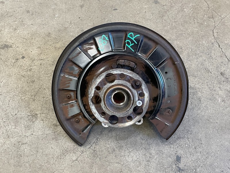 13-16 Mercedes SL550 SL400 R231 Rear Right Pass Spindle Knuckle Hub RWD 1587 OEM