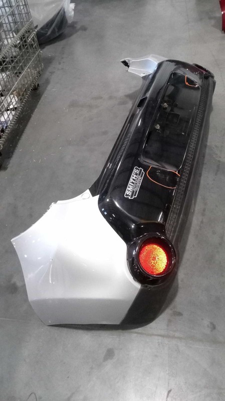 2016 KIA Soul Silver Used OEM Rear Bumper Assembly 86611B2110 132K Miles