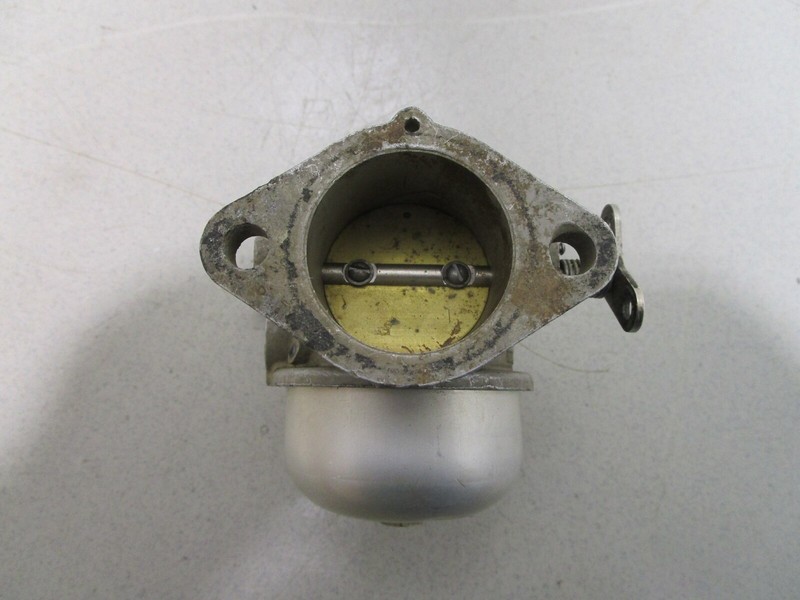 F333061-1 Chrysler 70HP 3 Cylinder Outboard Middle Carburetor WB-8B