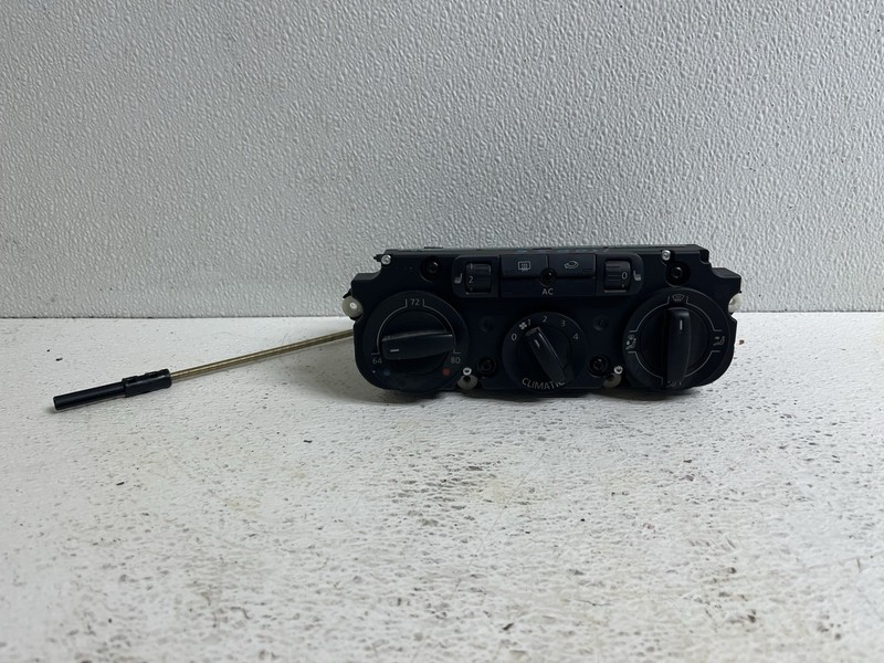2006-2009 VW Golf Heater A/C Temperature Climate Control Switch Panel HVAC Oem