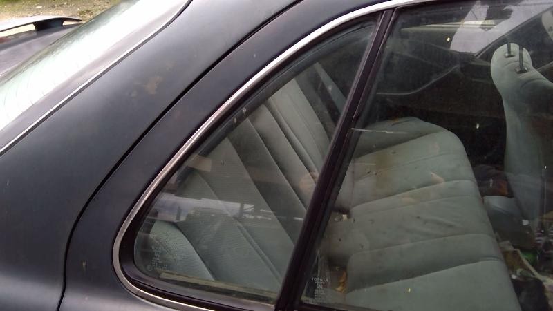 Rear Vent Glass/window TOYOTA CAMRY Right 92 93 94 95 96