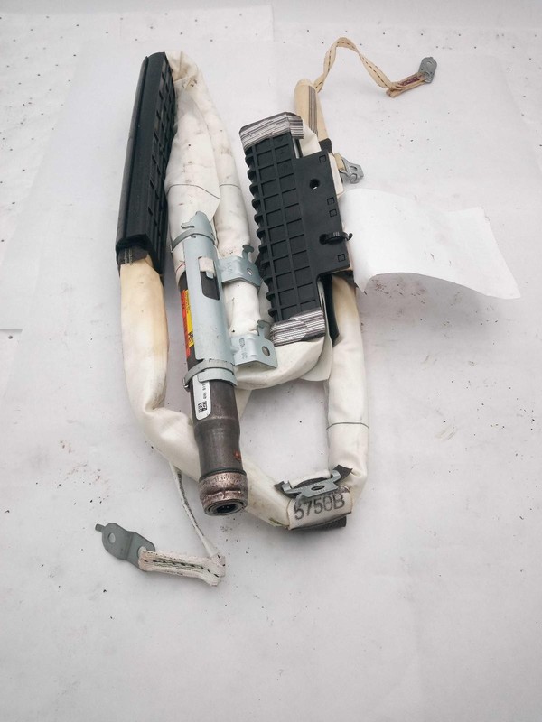 2018 Hyundai Santa Fe Right Curtain Air Bag Grey 63K Miles OEM 536693