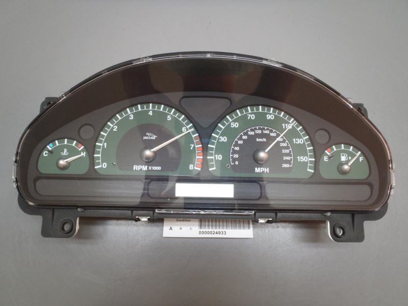 Speedometer Instrument Cluster MPH Fits 2002-2004 Jaguar S Type 52449