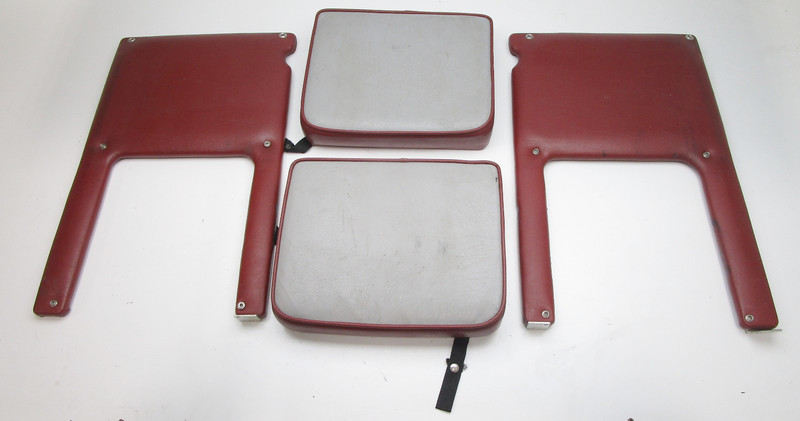 1989 Lund Tyee 1850 3.0L Sterndrive Rear Stern Jump Seat & Back Set Red & Grey