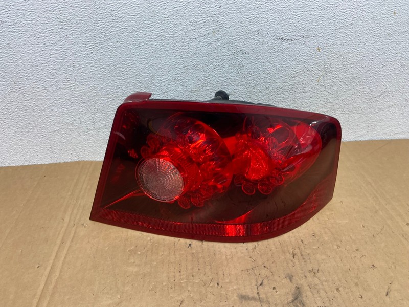 2011 to 2014 Dodge Avenger Right Passenger Rh Side Tail Light OEM AD3156 LK