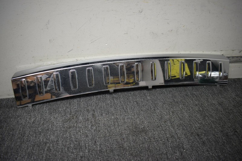 MERCEDES BENZ CHROME STEP FACTORY OEM