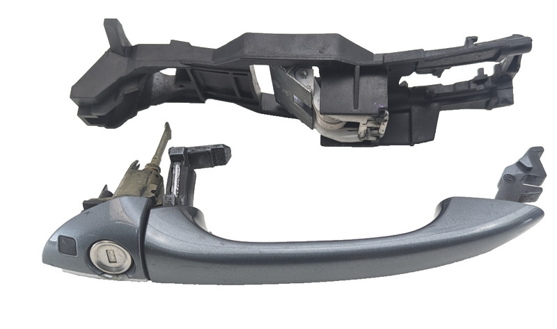 03-09 Mercedes W211 E320 E350 Rear Left Driver Side Exterior Door Handle c368