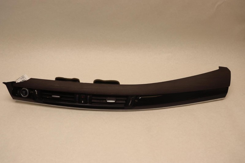 2014-2018 BMW X5 F15 CENTER DASHBOARD TRIM MOLDING AIR VENT GRILLE W/ SWITCH OEM