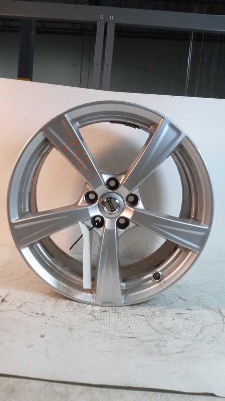 2016 VOLVO XC90 19 Black OEM Alloy Wheel 6 Spoke 31414513 Used