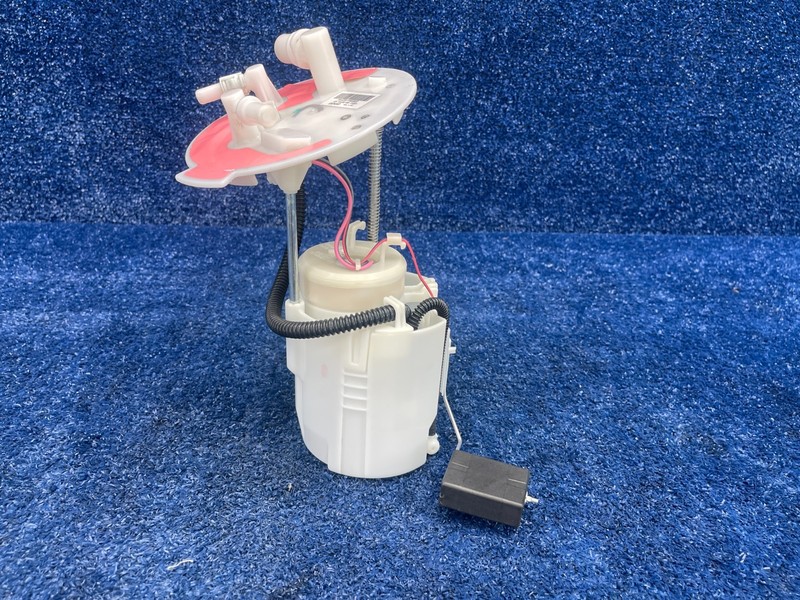2016-2021 Honda Civic Fuel Pump Assembly with Sending Unit 292100-7726 OEM