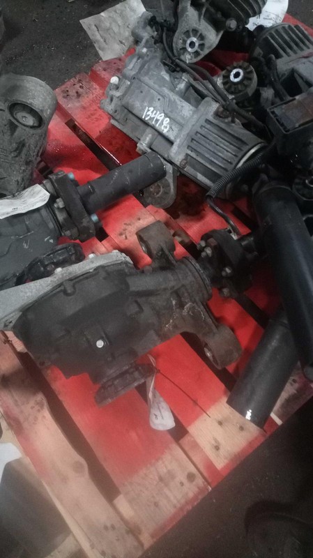 2019 Chevrolet Camaro RWD Differential Carrier Assembly OEM 84371223 75K Miles