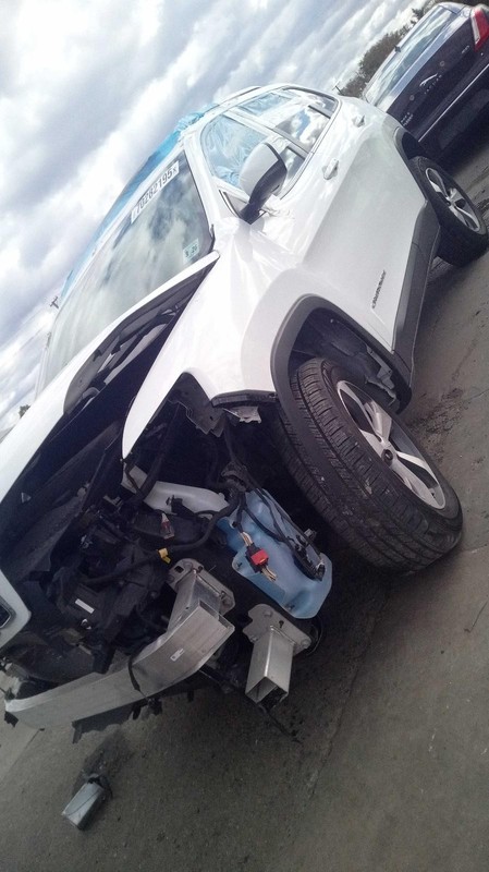 2021 Jeep Cherokee Suspension Assembly OEM Used 3.2L White 60K Miles