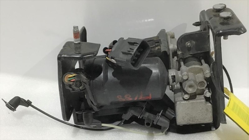 2007-2014 Avalanche Escalade Suburban Tahoe YukonAir Ride Compressor 22941806