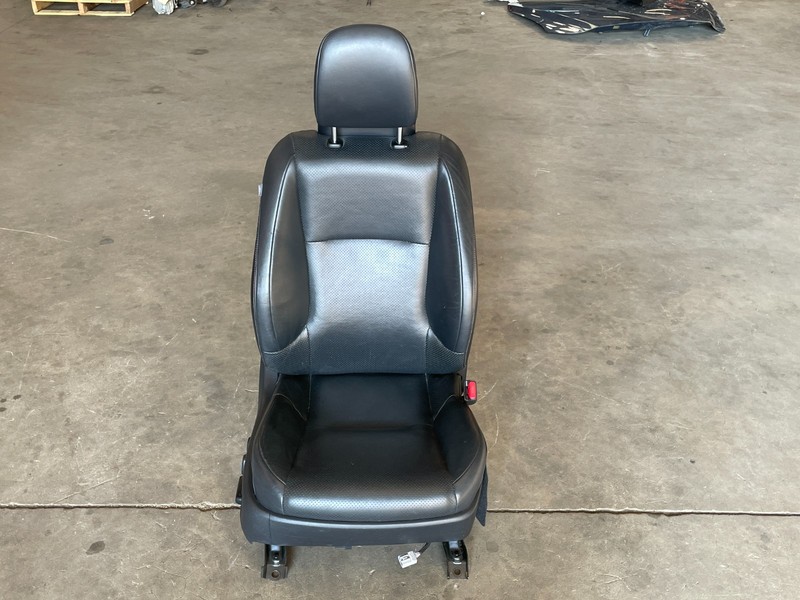 10 11 12 13 Lexus GX460 Front Right Passenger Seat Cushion Black 1608 OEM