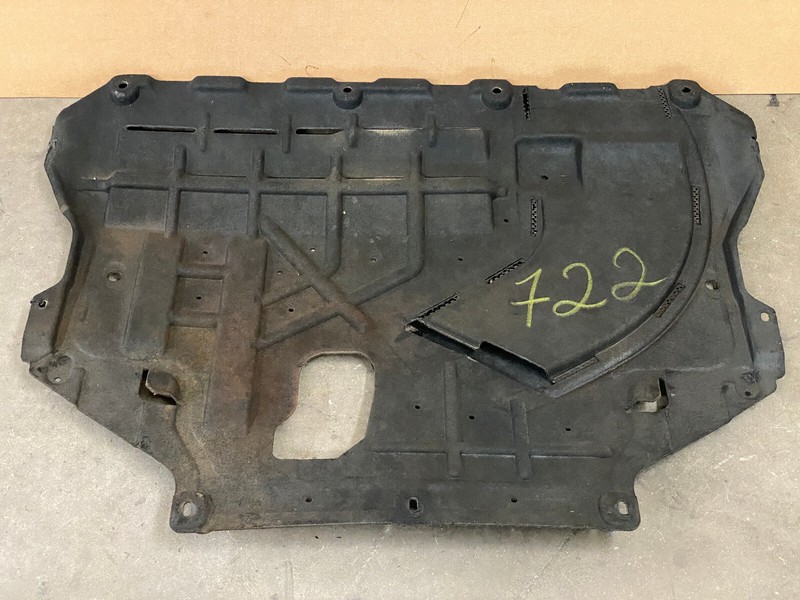 2015-2019 LINCOLN MKC UNDER ENGINE SHIELD MUD GUARD PANEL OEM LOT722