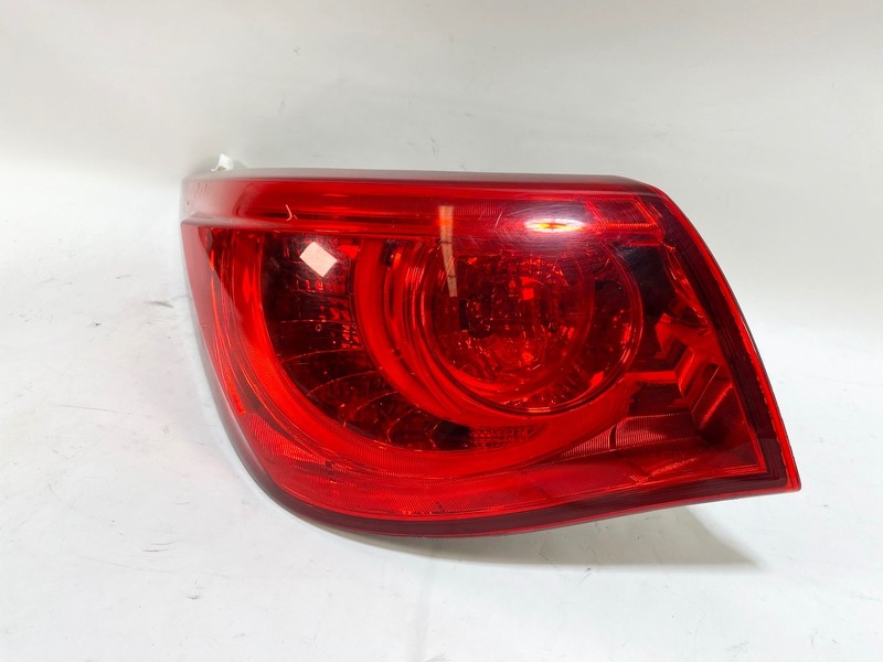 15-18 INFINITI Q50 REAR LEFT LH SIDE OUTER COMBINATION TAILLIGHT LIGHT LAMP OEM
