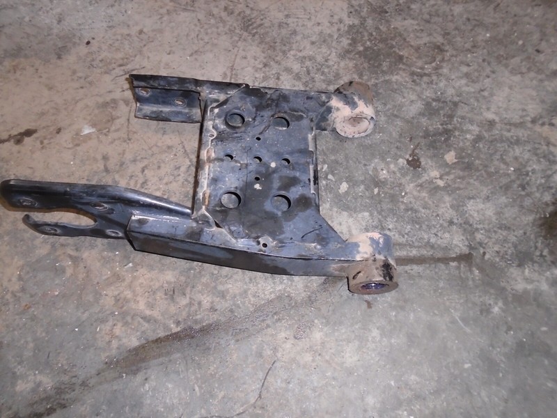 2002 Polaris Magnum 325 4X4 ATV Rear Back Swingarm Suspension Swing Arm 1999 01