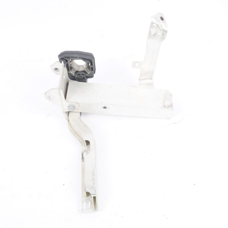 2011 - 2017 BMW 535I GT XDRIVE - Front Right Bumper BAR Bracket 7158874