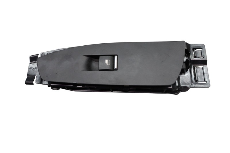 09-15 BMW 750Li 750Li xDrive Front Right Passenger Side Window Switch Black OEM
