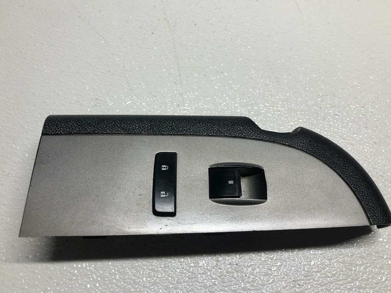 07 - 13 GMC SILVERADO SIERRA PASSENGER POWER DOOR WINDOW OEM 07-13