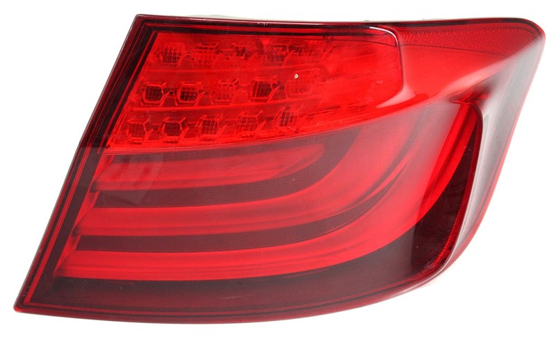 OEM Right Passenger Side Tail Lamp For BMW 528i, 535i, 550i, M5 63-21-7-312-708