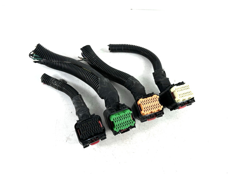 2008-2010 Dodge Caravan Town & Country TIPM Fuse Box Wiring Plugs Pigtails OEM