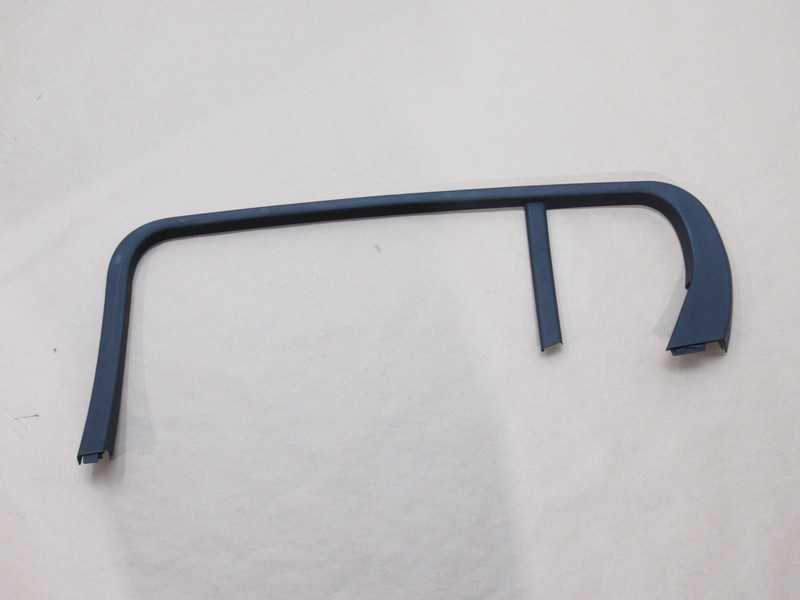 Kia Stinger GT1 2019 Rear Right Window Frame Cover Panel Trim 18-23 *